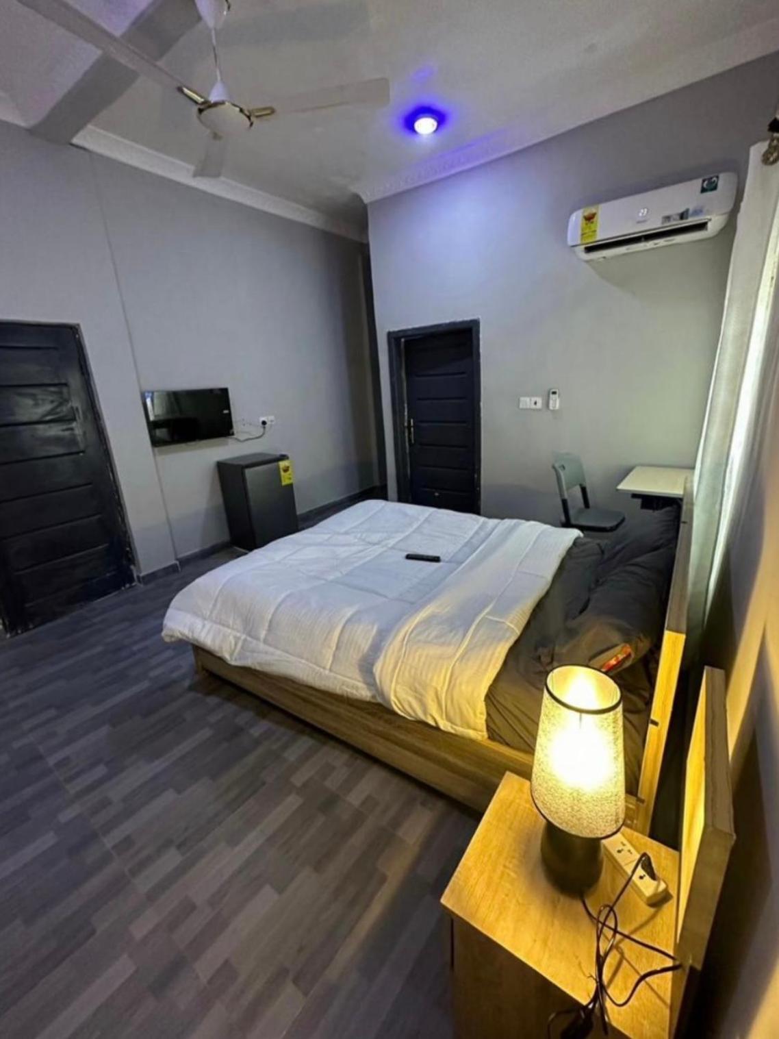 Northwold Hotel Sotuom Экстерьер фото